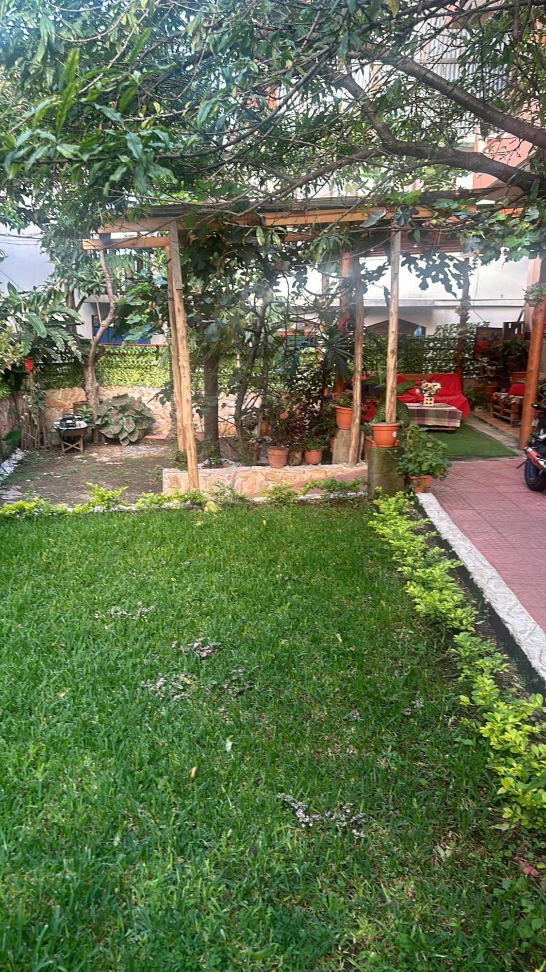 Hospedaje Gonzalez San Pedro La Laguna Exterior photo